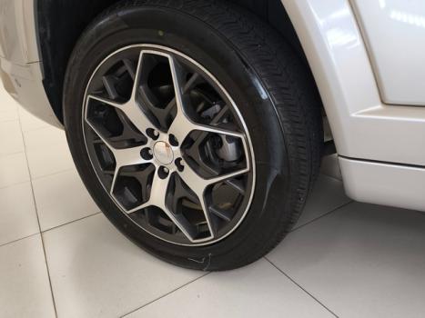 JEEP Commander 1.3 16V 4P FLEX T270 OVERLAND TURBO AUTOM�TICO AT6, Foto 28