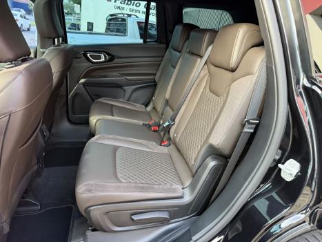 JEEP Commander 2.0 16V 4P TD380 OVERLAND TURBO DIESEL AUTOMÁTICO, Foto 8 JEEP Commander 2.0 16V 4P TD380 OVERLAND TURBO DIESEL AUTOMÁTICO, Foto 8