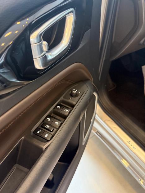 JEEP Commander 2.0 16V 4P TD380 OVERLAND TURBO DIESEL AUTOMTICO, Foto 19