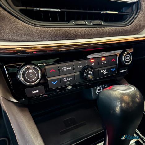 JEEP Commander 2.0 16V 4P TD380 OVERLAND TURBO DIESEL AUTOMTICO, Foto 12