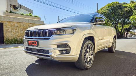 JEEP Commander 2.0 16V 4P TD380 OVERLAND 4X4 TURBO DIESEL AUTOM�TICO AT9, Foto 3