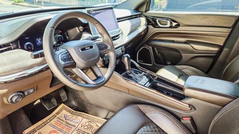 JEEP Commander 2.0 16V 4P TD380 OVERLAND 4X4 TURBO DIESEL AUTOM�TICO AT9, Foto 10