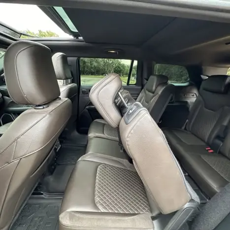 JEEP Commander 2.0 16V 4P TD380 OVERLAND 4X4 TURBO DIESEL AUTOM�TICO AT9, Foto 11