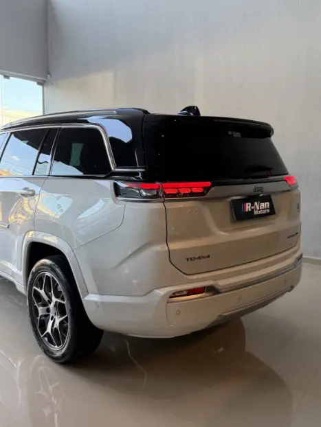 JEEP Commander 2.2 TURBO DIESEL OVERLAND 4X4 AUTOM�TICO AT9, Foto 8