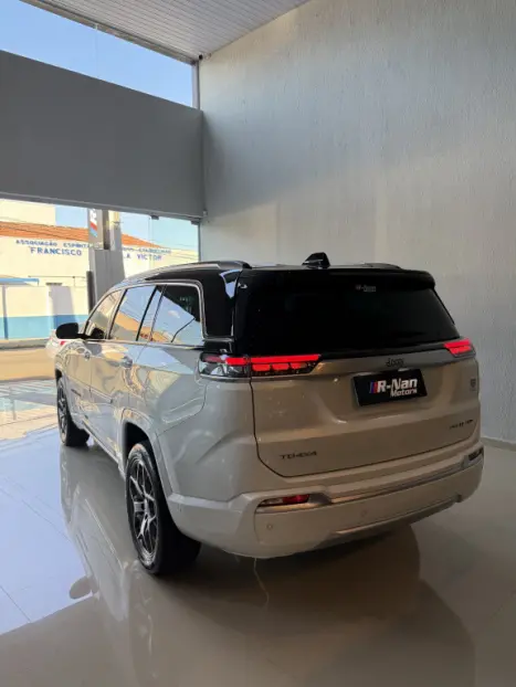 JEEP Commander 2.2 TURBO DIESEL OVERLAND 4X4 AUTOM�TICO AT9, Foto 16