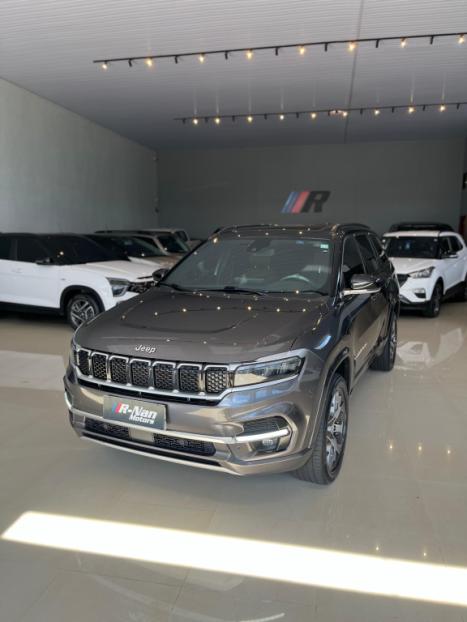 JEEP Commander 2.2 TURBO DIESEL OVERLAND 4X4 AUTOM�TICO AT9, Foto 2