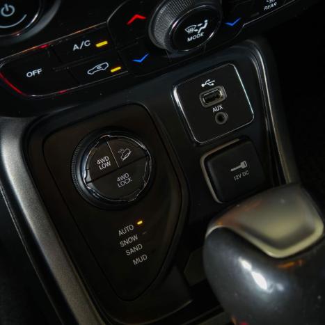 JEEP Compass 2.0 16V 4P 350 LONGITUDE 4X4 TURBO DIESEL AUTOMTICO, Foto 15
