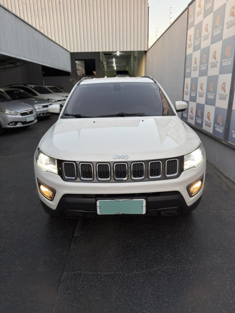 JEEP Compass 2.0 16V 4P LONGITUDE TURBO DIESEL 4X4 AUTOM�TICO, Foto 4