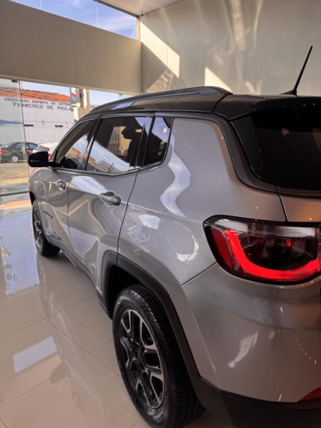 JEEP Compass 2.0 16V 4P TRAILHAWK TURBO DIESEL 4X4 AUTOM�TICO, Foto 7