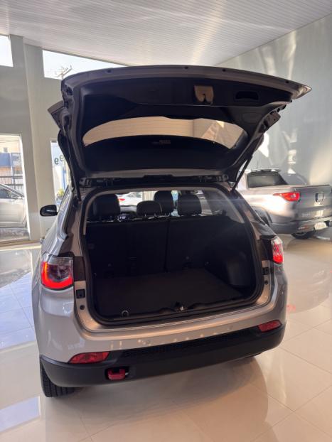 JEEP Compass 2.0 16V 4P TRAILHAWK TURBO DIESEL 4X4 AUTOM�TICO, Foto 8