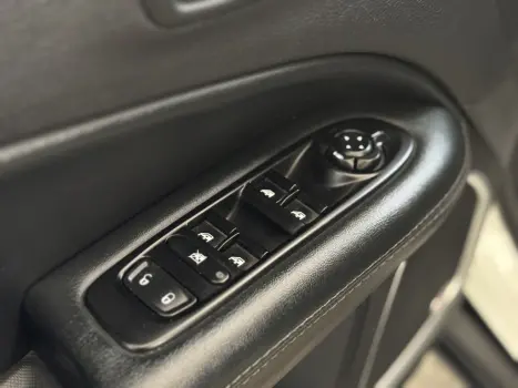 JEEP Compass 2.0 16V 4P LIMITED S TURBO DIESEL 4X4 AUTOM�TICO, Foto 2