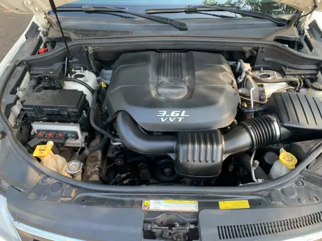 JEEP Grand Cherokee 3.6 V6 24V 4P 4X4 LAREDO AUTOM�TICO, Foto 10
