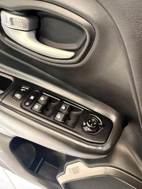 JEEP Renegade 1.3 16V 4P FLEX T270 LONGITUDE TURBO AUTOM�TICO, Foto 12