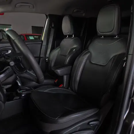 JEEP Renegade 1.3 16V 4P FLEX T270 LONGITUDE TURBO AUTOM�TICO, Foto 8