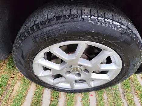 JEEP Renegade 1.8 16V 4P FLEX SPORT AUTOMÁTICO, Foto 6 JEEP Renegade 1.8 16V 4P FLEX SPORT AUTOMÁTICO, Foto 6