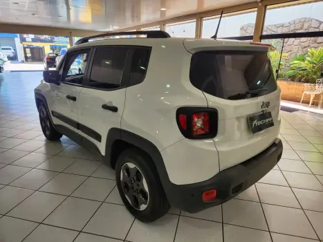 JEEP Renegade 1.8 16V 4P FLEX AUTOMÁTICO, Foto 5 JEEP Renegade 1.8 16V 4P FLEX AUTOMÁTICO, Foto 5