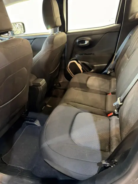 JEEP Renegade 1.8 16V 4P FLEX, Foto 10