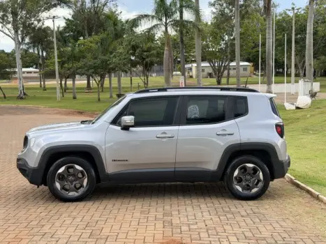 JEEP Renegade 1.8 16V 4P FLEX AUTOM�TICO, Foto 5