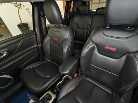 JEEP Renegade 1.8 16V 4P FLEX LONGITUDE AUTOM�TICO, Foto 42