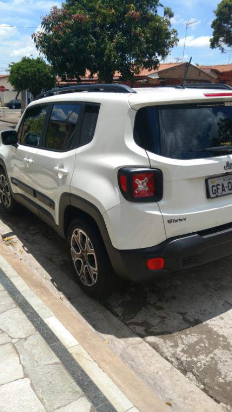 JEEP Renegade 1.8 16V 4P FLEX LONGITUDE AUTOM�TICO, Foto 2