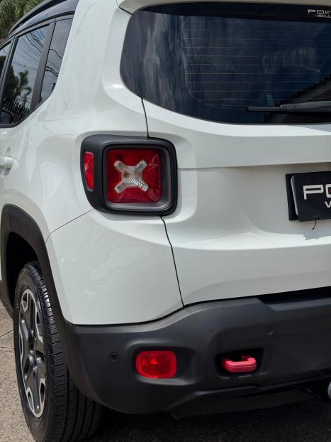 JEEP Renegade 2.0 16V 4P TURBO DIESEL TRAILHAWK 4X4 AUTOM�TICO, Foto 4