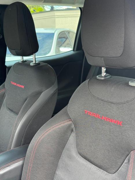 JEEP Renegade 2.0 16V 4P TURBO DIESEL TRAILHAWK 4X4 AUTOM�TICO, Foto 8