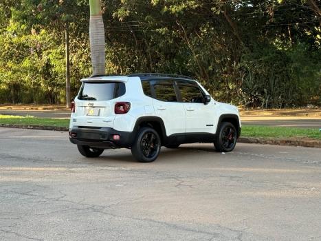 JEEP Renegade 2.0 16V 4P TURBO DIESEL TRAILHAWK 4X4 AUTOM�TICO, Foto 2