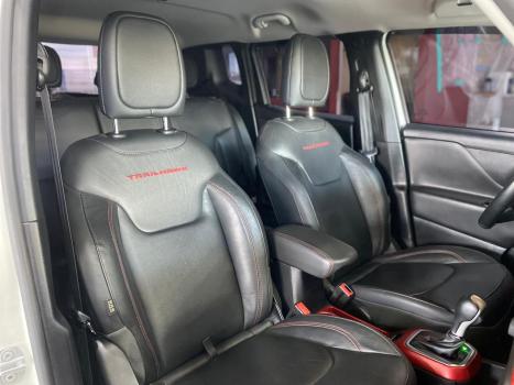 JEEP Renegade 2.0 16V 4P TURBO DIESEL TRAILHAWK 4X4 AUTOMÁTICO, Foto 13