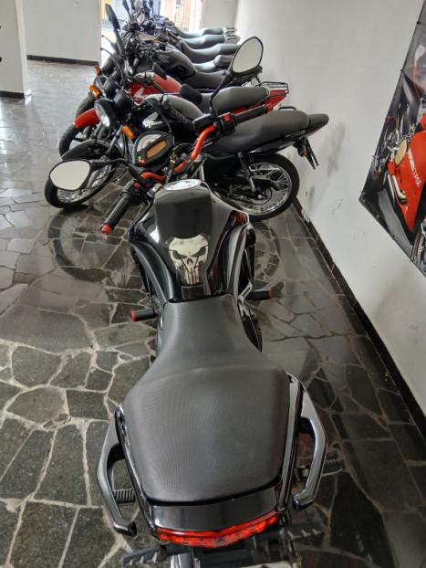 KAWASAKI ER-6N 650 ABS, Foto 2