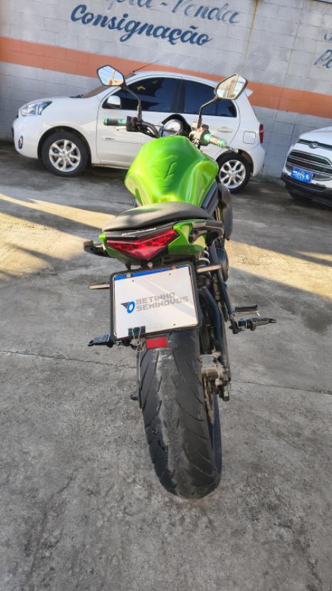 KAWASAKI ER-6N 650 ABS, Foto 9