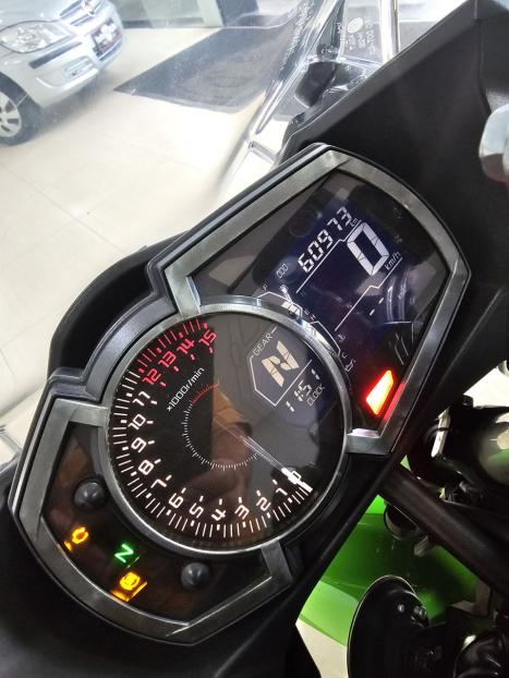KAWASAKI Ninja 400 , Foto 10