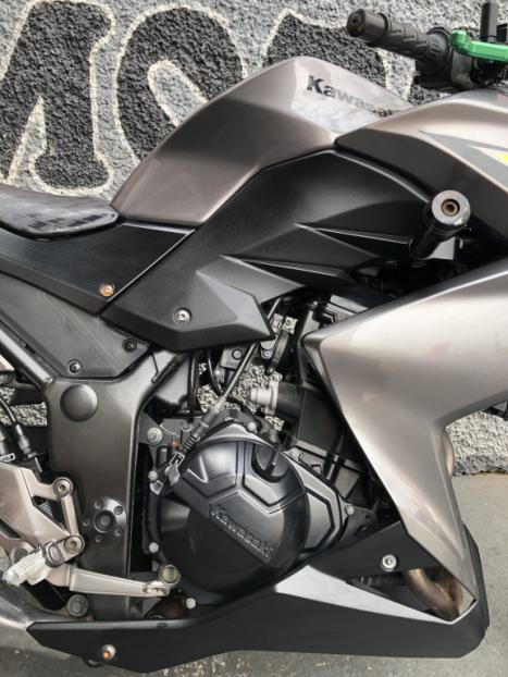 KAWASAKI Z 300 , Foto 8