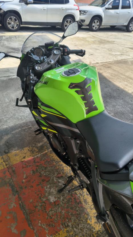 KAWASAKI ZX 6 R 636, Foto 4
