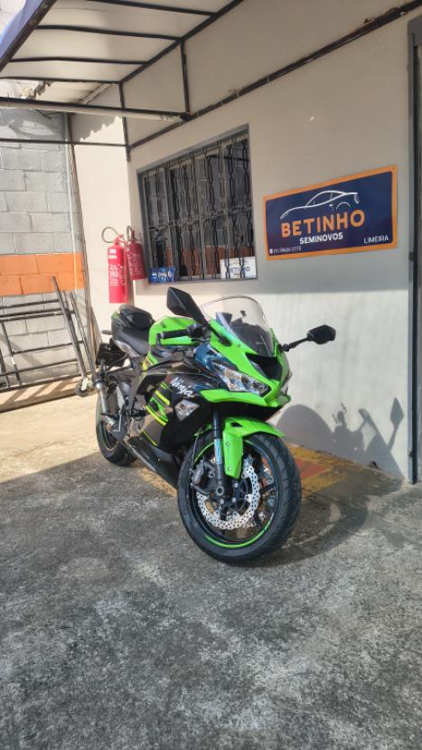 KAWASAKI ZX 6 R 636, Foto 1