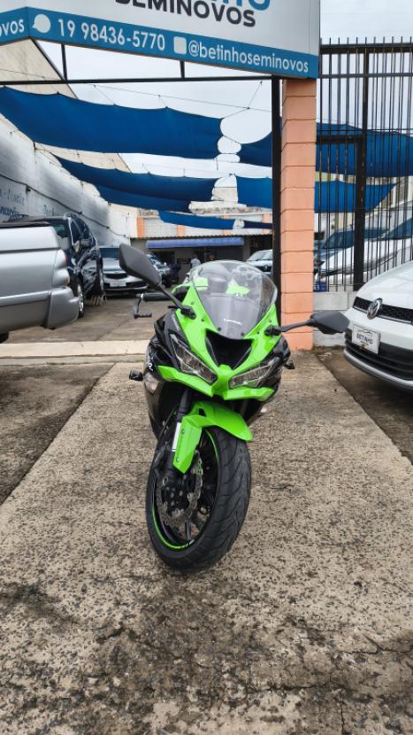 KAWASAKI ZX 6 R 636, Foto 3