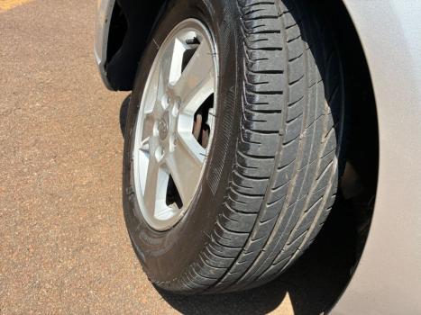 KIA Cerato Sedan 1.6 16V 4P EX AUTOMÁTICO, Foto 9 KIA Cerato Sedan 1.6 16V 4P EX AUTOMÁTICO, Foto 9