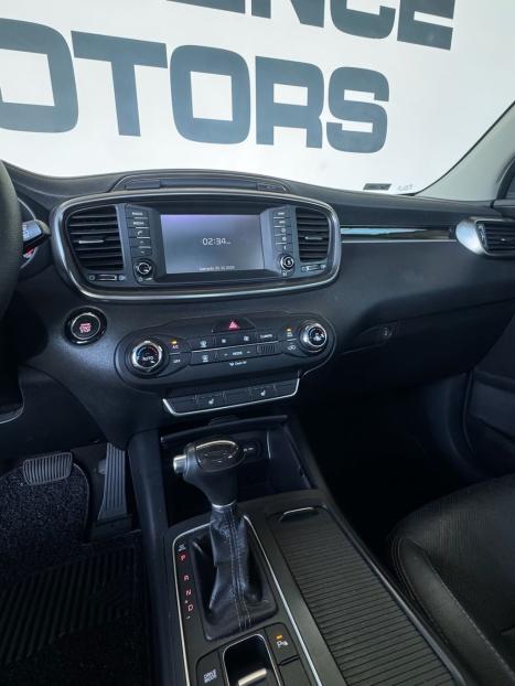 KIA Sorento 3.3 V6 24V 4P EX 7 LUGARES AUTOM�TICO, Foto 4