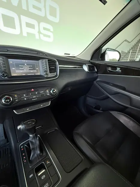 KIA Sorento 3.3 V6 24V 4P EX 7 LUGARES AUTOM�TICO, Foto 7