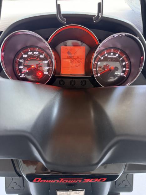 KYMCO Downtown 300i ABS, Foto 6