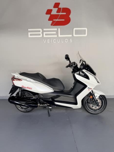 KYMCO Downtown 300i ABS, Foto 8