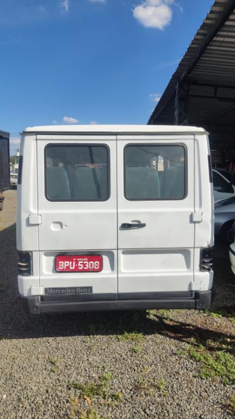 MERCEDES-BENZ 180 D 2.4 VAN PASSAGEIROS DIESEL, Foto 1