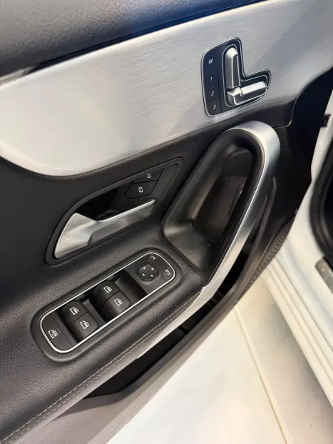 MERCEDES-BENZ A 200 Sedan 1.3 16V 4P CGI ADVANCE 7G-TRONIC DCT AUTOM�TICO, Foto 18