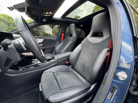 MERCEDES-BENZ A 35 AMG Hatch 2.0 16V 4P CGI 4MATIC 7G-TRONIC DCT AUTOM�TICO, Foto 9