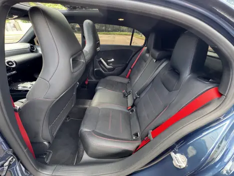 MERCEDES-BENZ A 35 AMG Hatch 2.0 16V 4P CGI 4MATIC 7G-TRONIC DCT AUTOM�TICO, Foto 10