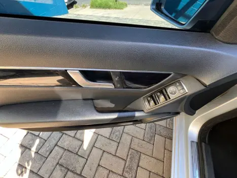 MERCEDES-BENZ C 180 1.6 16V 4P CGI  TURBO AUTOMTICO, Foto 8