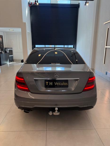 MERCEDES-BENZ C 180 1.6 16V 4P CGI SPORT TURBO AUTOM�TICO, Foto 13