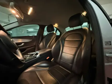MERCEDES-BENZ C 180 1.8 16V 4P CGI CLASSIC TURBO AUTOM�TICO, Foto 9