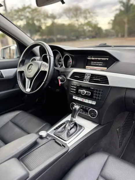 MERCEDES-BENZ C 200 1.8 16V 4P CGI AVANTGARDE AUTOMTICO, Foto 12