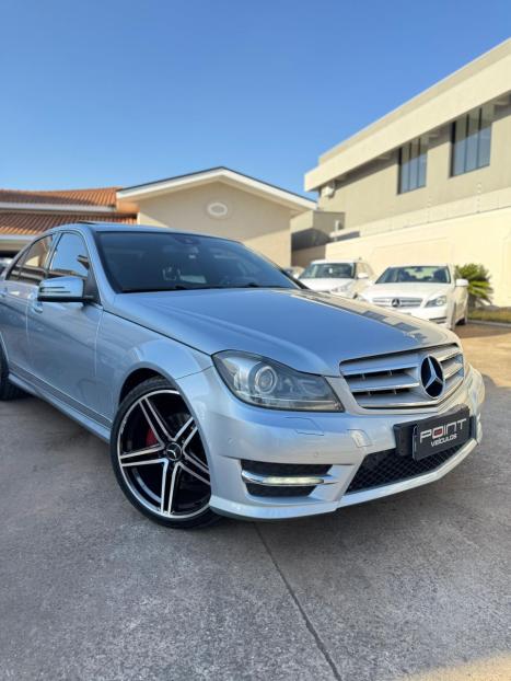 MERCEDES-BENZ C 250 1.8 16V 4P CGI SPORT AUTOMÁTICO, Foto 4 MERCEDES-BENZ C 250 1.8 16V 4P CGI SPORT AUTOMÁTICO, Foto 4