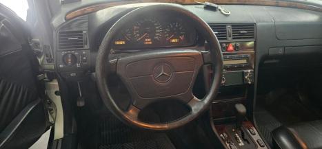 MERCEDES-BENZ C 280 2.8 6 CILINDROS 4P ELEGANCE AUTOM�TICO, Foto 4
